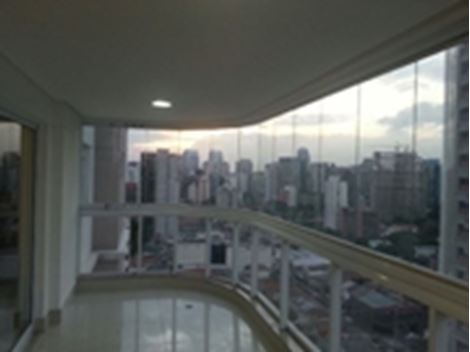 Instalação de Cobertura de Vidro no Brooklin Paulista